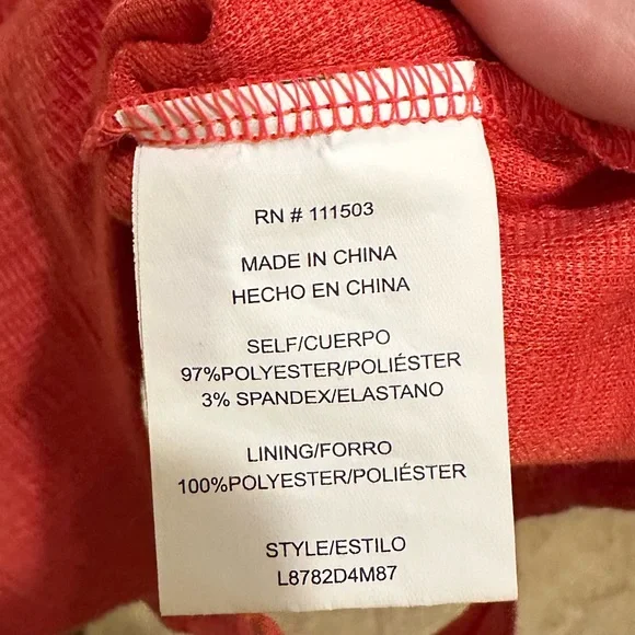 Three medium tops — 2 cropped (Zara & Banana Republic) & 1 bodysuit (Dillards) - Picture 6 of 15